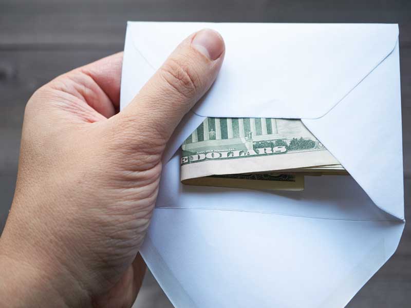 safest way to send money through the mail